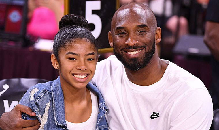 Kobe Bryant ve kızı yaşamını yitirdi