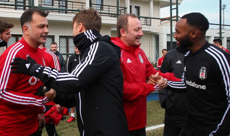 Sergen Yalçın sahaya çıktı