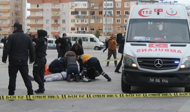 Adliyede cinayet! Tartıştığı avukatın babası tarafından silahla öldürüldü