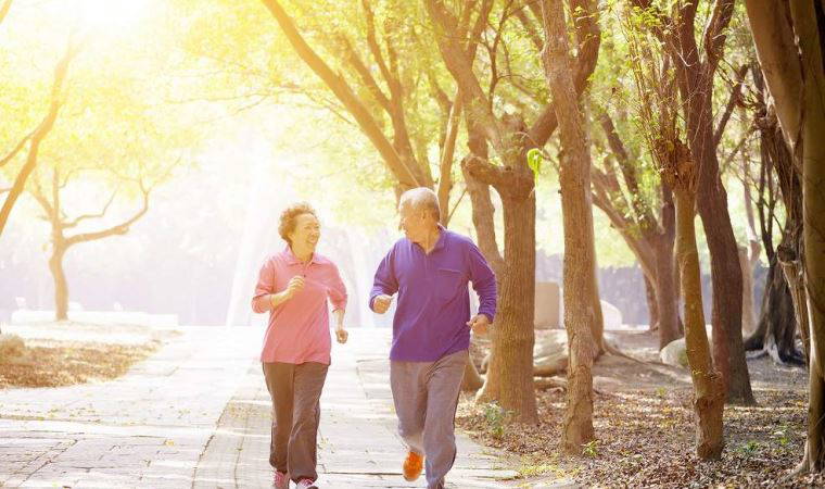 Sağlıklı olan koşu mu, yürüyüş mü?