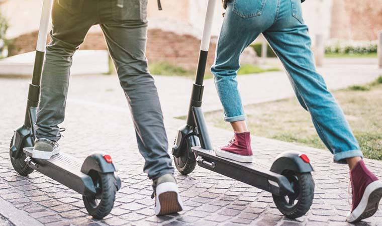 Elektrikli scooter düzenlemesi yolda: Yaş sınırı geliyor
