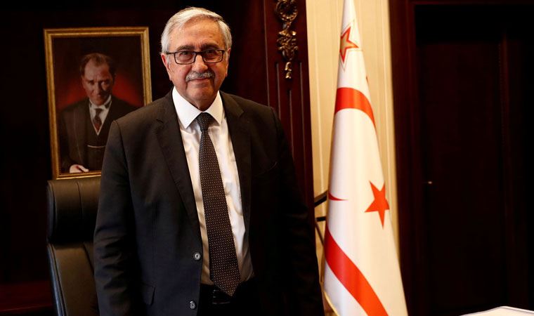 İlk turda yüzde 21,67 oy alan CTP, ikinci turda Mustafa Akıncı'yı destekleyeceğini açıkladı