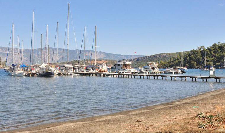 Cumhurbaşkanı'nın 'yazlık sarayı'na komşu koyu Muçev aldı