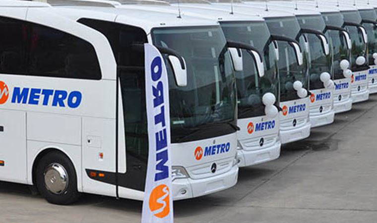 Metro Turizm'de skandal görüntüler: 17 yaşındaki yolcu muavin tarafından böyle istismar edildi