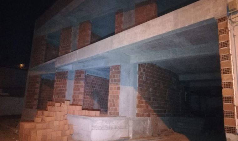 İnşaatta elleri ve gözleri bağlı 14 yaşında bir kız çocuğu bulundu