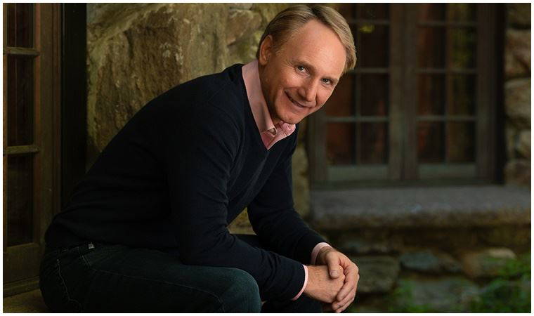 Dan Brown'dan resimli ve sesli çocuk kitabı
