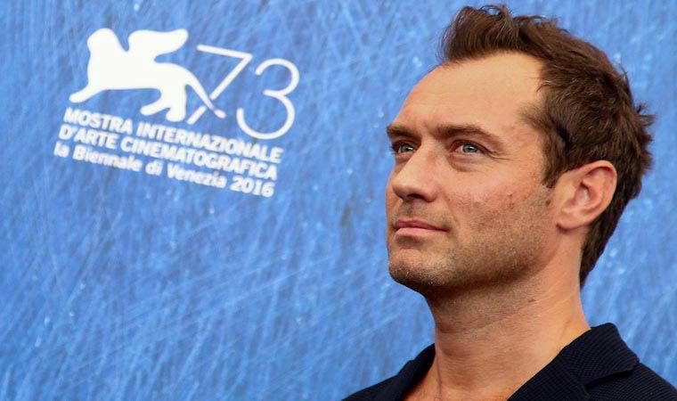 Jude Law, Johnny Depp'in Fantastik Canavarlar'dan atılması hakkında konuştu