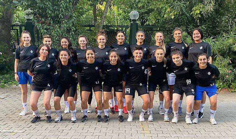 Altay Kadın Futbol Takımı göçebeye döndü