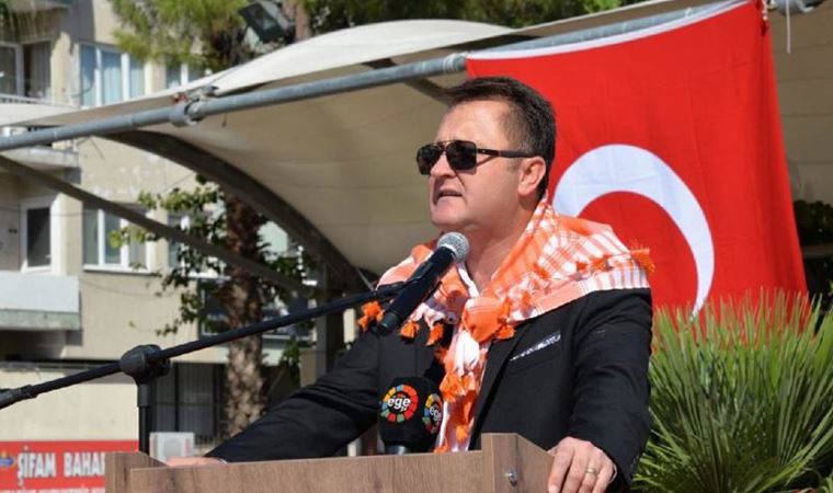 Menemen Belediye Başkanı Serdar Aksoy, CHP'den istifa etti