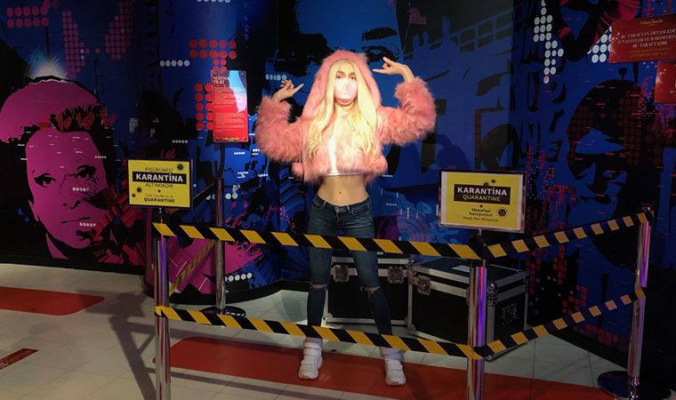 Aleyna Tilki'nin balmumu heykeli karantinaya alındı