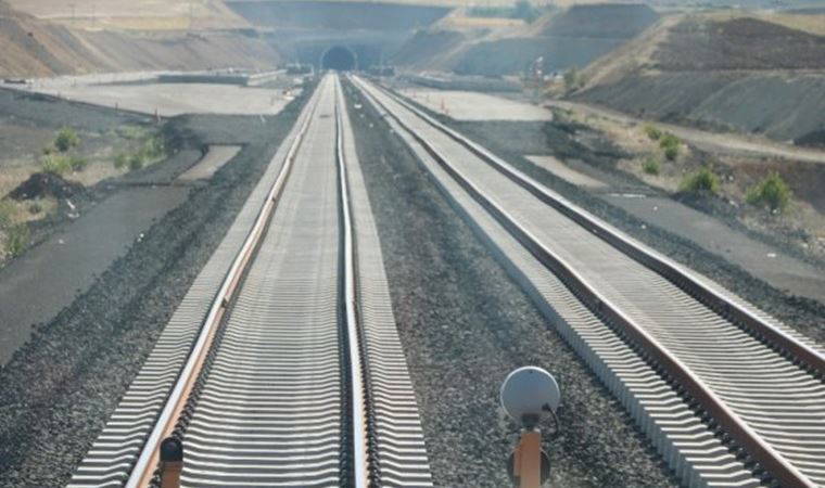 Ankara-Sivas YHT hattı yılan hikayesine döndü