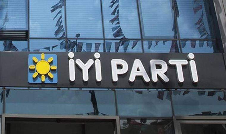 İYİ Parti'de 5 isim istifa etti