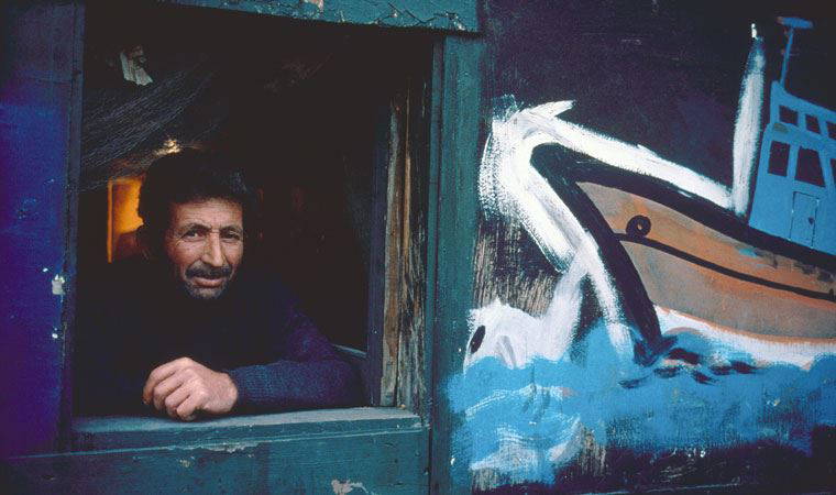 Şakir Eczacıbaşı denizinde yüzmek