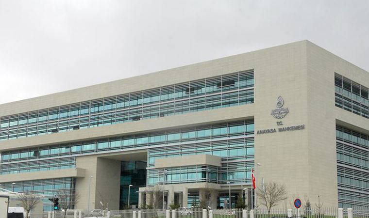 Anayasa Mahkemesi'nin 'çoklu baro' kararının gerekçesi Resmi Gazete'de