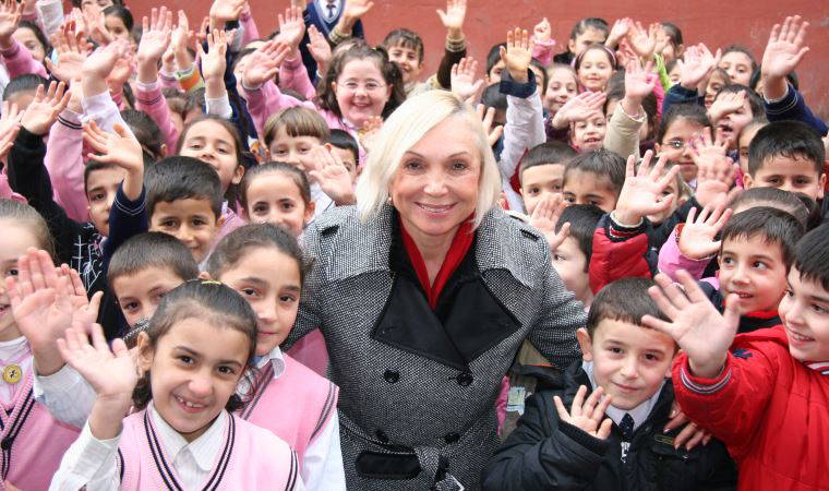 Opet'in Kurucusu Nurten Öztürk: Babam köy enstitüsü mezunu bir öğretmen, ben de hep öğretmen kaldım