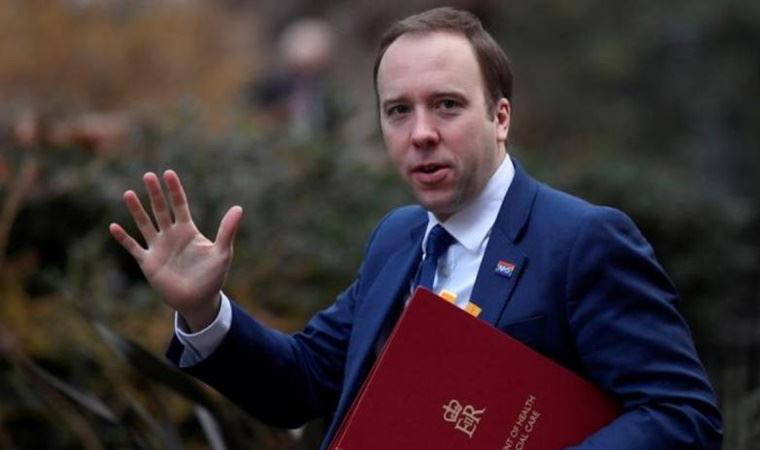 İngiltere Sağlık Bakanı: Yeni mutasyon kontrolden çıktı