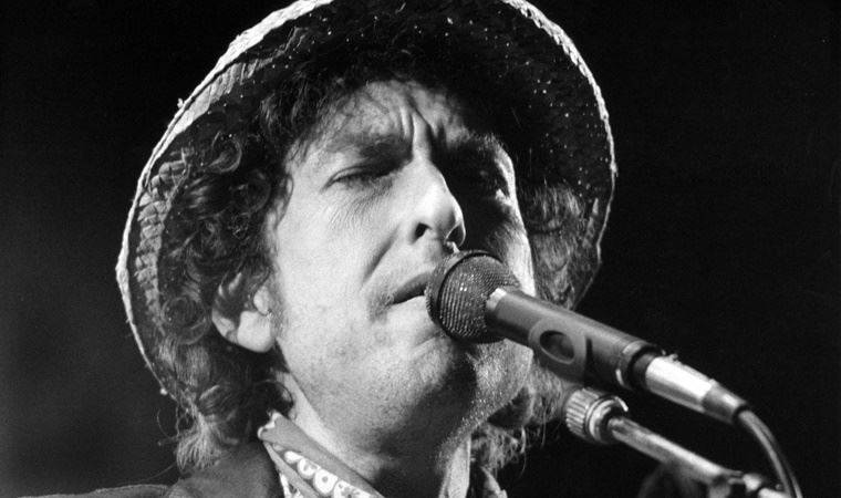Bob Dylan'ın 60 yıllık tüm şarkı kataloğu Universal Müzik'e satıldı
