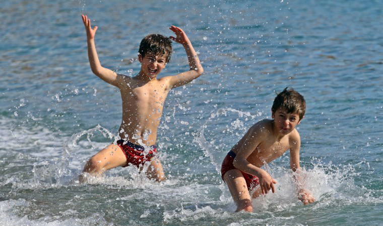 Antalya’da şubat ayında deniz keyfi