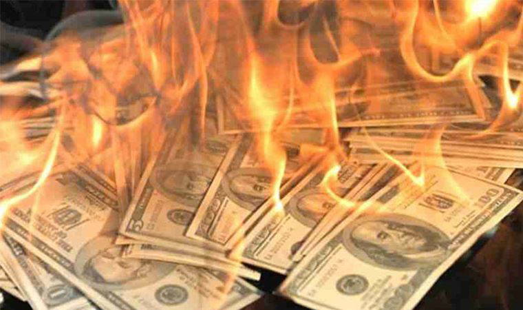 Piyasalar yangın yeri