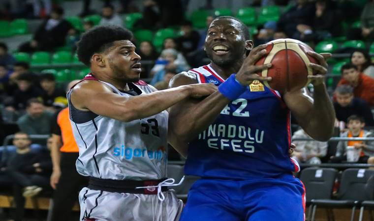 Maccabi Efes maçı için şok karar