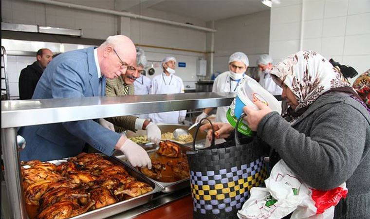 Eskişehir Büyükşehir Belediyesi’nin aşevi hesabı da bloke edildi