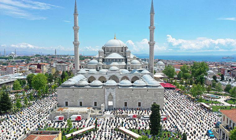Ayasoyfa açılsın talepli yürüyüşe yurttaştan tepki