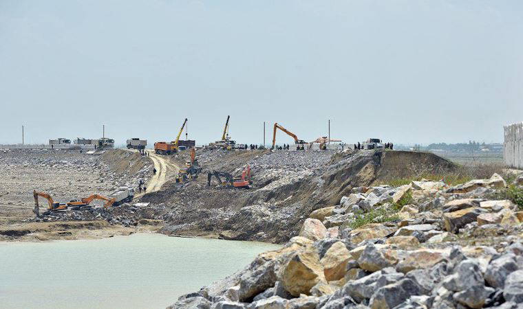 Özbekistan'daki barajın çökmesi nedeniyle Kazakistan'da 30 bin kişi tahliye edildi
