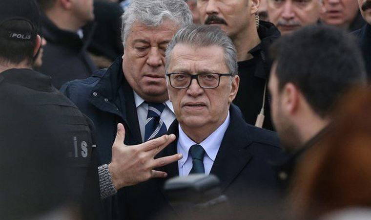 Mesut Yılmaz beyin ameliyatı oldu