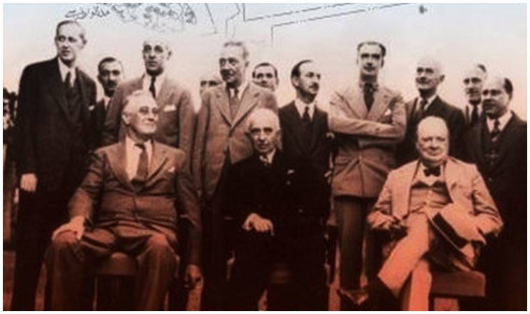 Tüm cepheleriyle Oniki Ada! Barış Doster'in yazısı