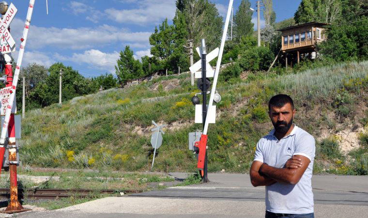 Güvenlik bariyerini kırdı hapsi isteniyor