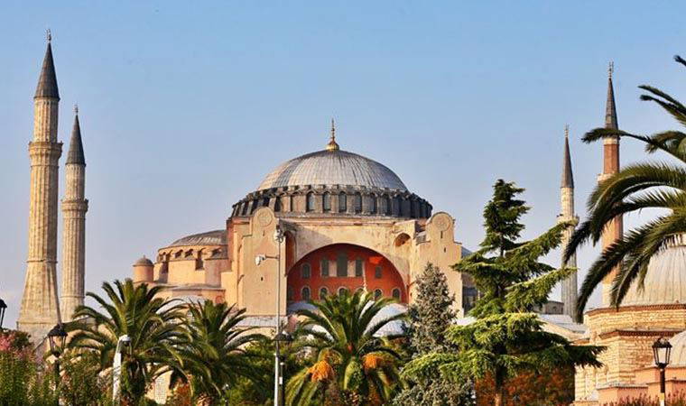 Yunanistan’dan Ayasofya açıklaması: Türkiye'yi uyarıyoruz