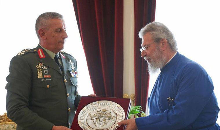 Türkiye NAVTEX ilan etti, Yunanistan Genelkurmay Başkanı acil olarak ülkesine döndü