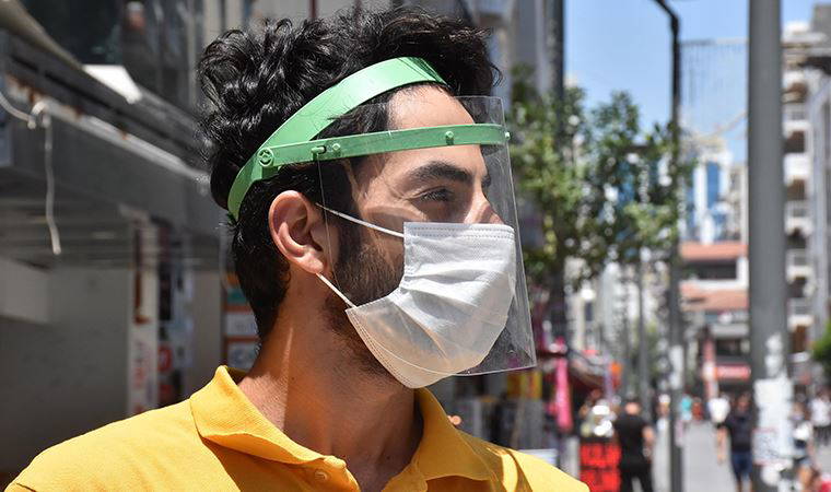 'Tek başına siperlik takmak virüsten korumaz'