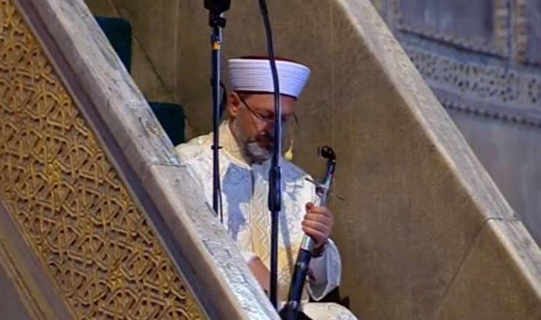 Ayasofya Camii'nde ilk hutbe: Ali Erbaş kılıçla çıktı