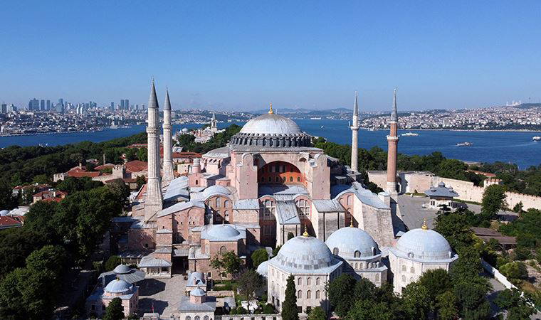 Rus parlamenterden Atatürk vurgusu