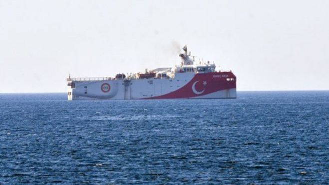 Doğu Akdeniz: Türkiye ve Yunanistan'ın pozisyonları ne, sıcak çatışma riski var mı?