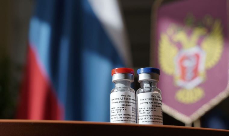 Rusya’nın aşı hamlesine ABD’den açıklama: Biz ararken onlar buldu