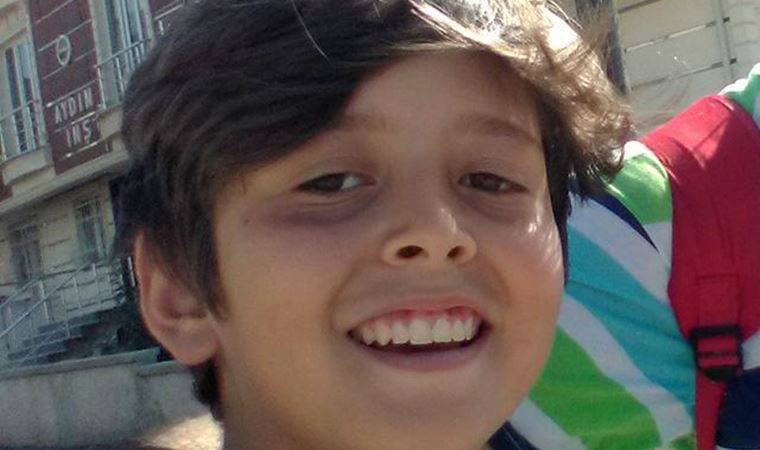 Arkadaşlarıyla sohbet ettiği sırada fenalaşan liseli, kurtarılamadı