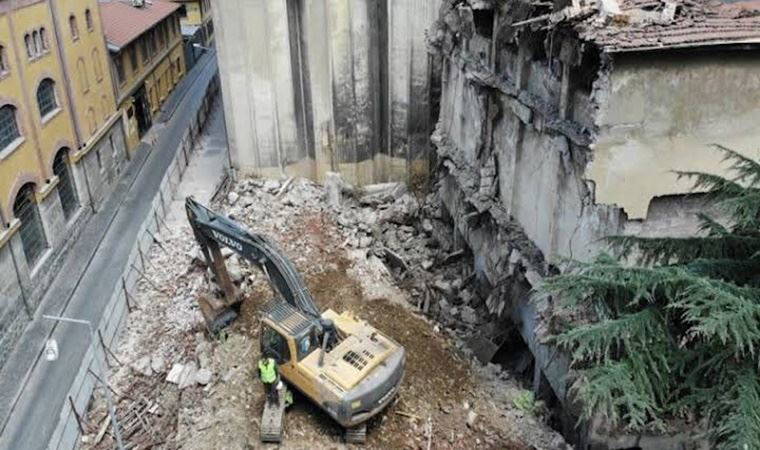 Diyanet İşleri Başkanlığı'na devredilen Bomonti Bira Fabrikası yıkım alanı önünde etkinlik