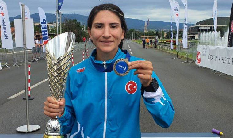 Balkan Yarı Maratonu'nda milli atletlerden 5 madalya