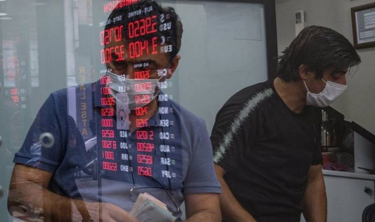 Dolar/TL rekor kırdı: Bloomberg'e göre Türkiye'nin finans piyasalarıyla tehlikeli oyunu yol ayrımında