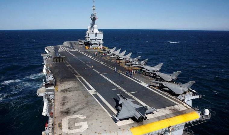 Fransa'dan Doğu Akdeniz'e büyük askeri sevkiyat: Charles de Gaulle bölgeye gidiyor