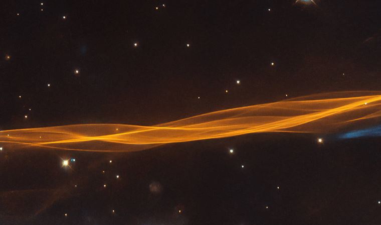 Hubble, Supernova denilen yıldız patlamasını görüntüledi