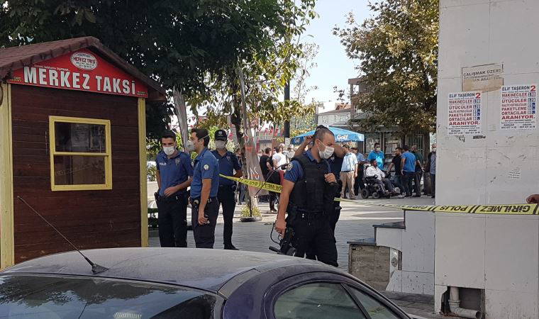 Esenyurt'ta taksi durağında silahlı kavga: 3 ölü