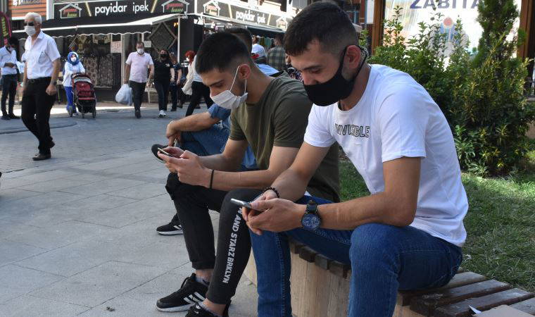 Cep telefonlarındaki 'Mavi' tehlike için uyarı