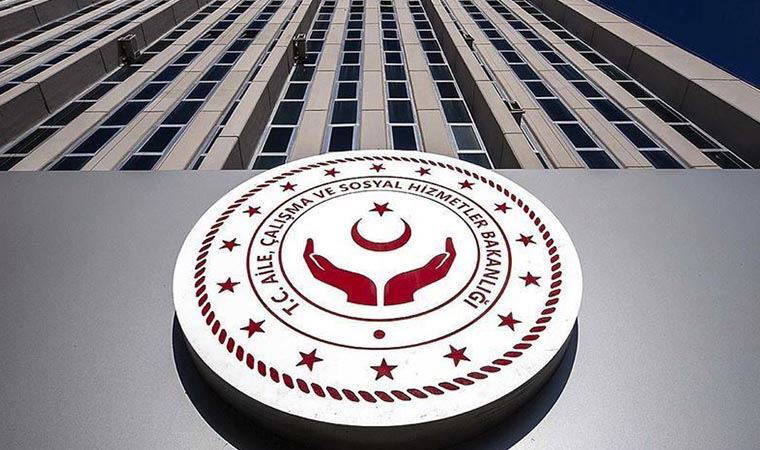 Aile, Çalışma ve Sosyal Hizmetler Bakanlığı bir kitabı 'muzır yayın' ilan etti