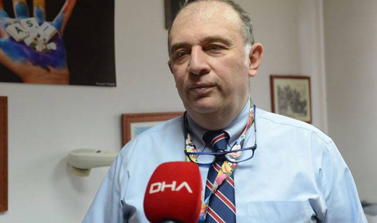 Bilim Kurulu üyesi Kara'dan Oxford Üniversitesi'ndeki aşı çalışması durduruldu