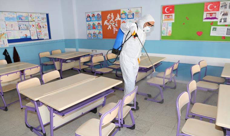 Taahhütname imzalamayan velinin çocukları okula alınmayacak iddiası