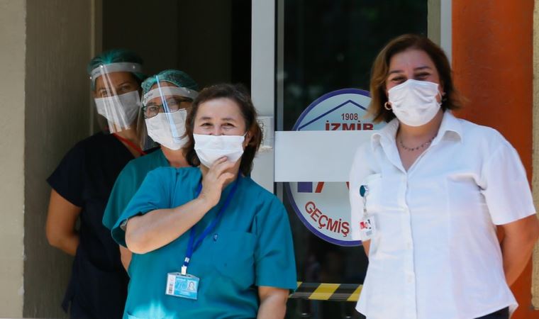 CHP'den koronavirüs raporu: 'Salgın verileri şeffaf değil, normalleşmeye erken geçildi'