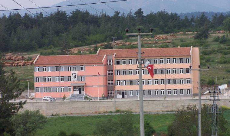 Seminere katılan öğretmenlere koronavirüs şoku